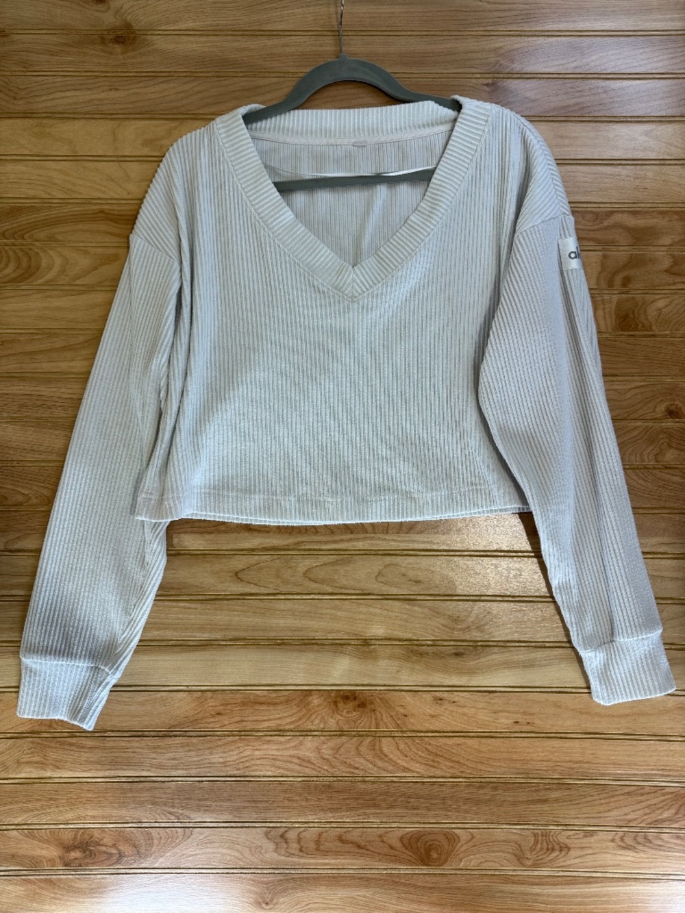 Alo White Ribbed Long Sleeve Pullover Top - Small